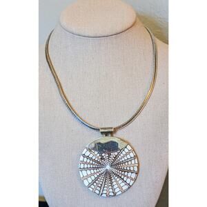 925 Sterling Silver 18" Omega Necklace W/ Nautilus Shell 925 Sterling Pendant